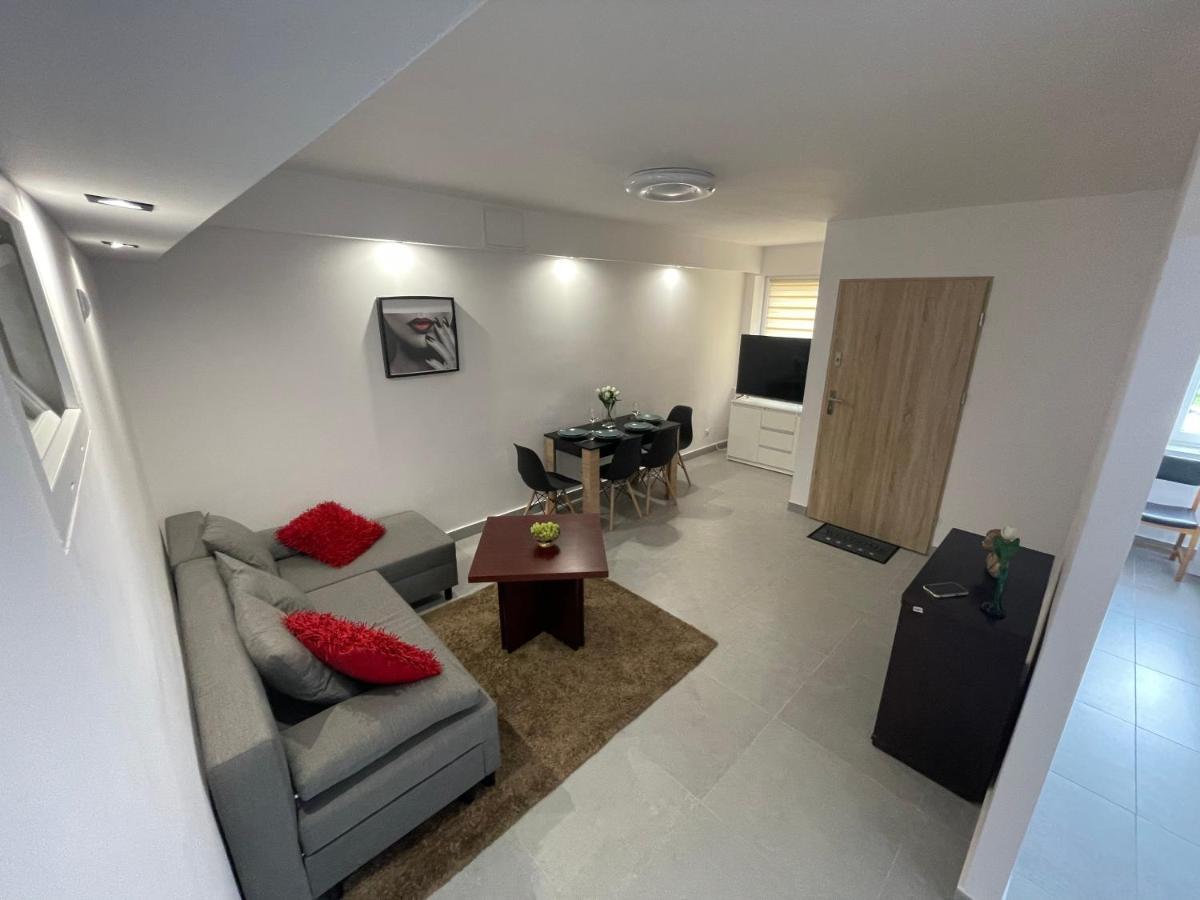 Apartament Medalionow Z Parkingiem Lägenhet Lublin Exteriör bild